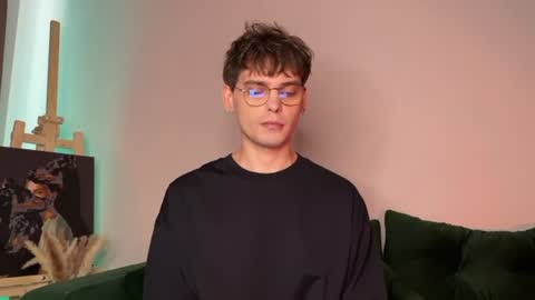 oliverlawrence online show from 07-10-26, 03:36