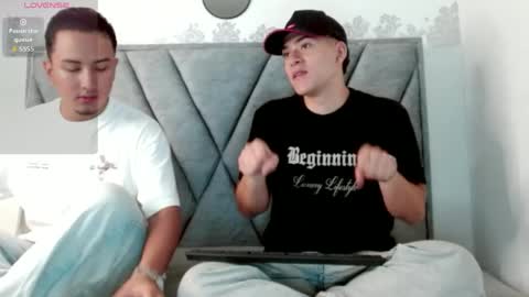 oliver saint online show from 04-30-26, 12:17