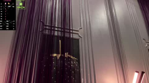 Snapshot of oliversport chatting on 12-04-24, 10:35 OliverSport online show from 12-04-24, 10:35