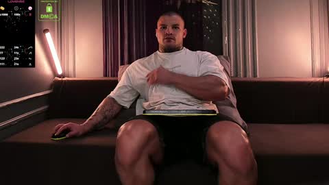 Snapshot of oliversport chatting on 12-18-24, 07:19 OliverSport online show from 12-18-24, 07:19