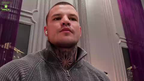 Snapshot of oliversport chatting on 02-12-25, 10:35 OliverSport online show from 02-12-25, 10:35