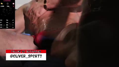 Snapshot of oliversport chatting on 03-02-25, 01:38 OliverSport online show from 03-02-25, 01:38