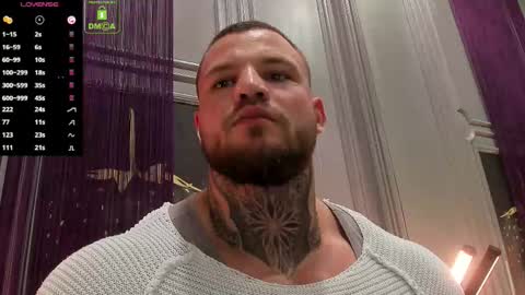 Snapshot of oliversport chatting on 10-17-25, 03:47 OliverSport online show from 10-17-25, 03:47