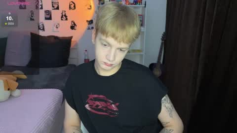 oliver online show from 10-16-25, 02:07