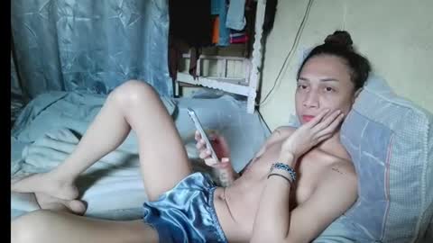 Snapshot of olivia0624 chatting on 07-13-26, 05:21 Horny Alana online show from 07-13-26, 05:21