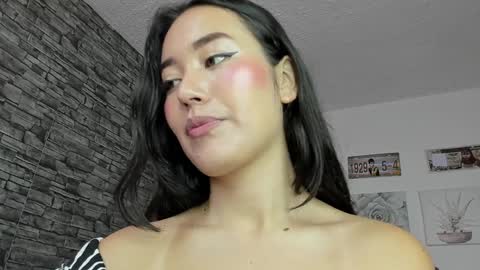 Snapshot of olivia22love chatting on 01-30-25, 02:15 ..................................... 500 am- 1200 pm GMT-5 online show from 01-30-25, 02:15