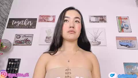 Snapshot of olivia22love chatting on 09-29-25, 12:32 ..................................... 500 am- 1200 pm GMT-5 online show from 09-29-25, 12:32