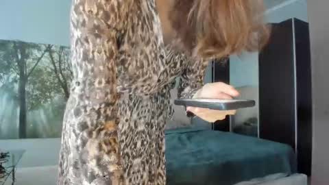 Snapshot of olivia__dream chatting on 05-24-26, 04:01 olivia__dream online show from 05-24-26, 04:01