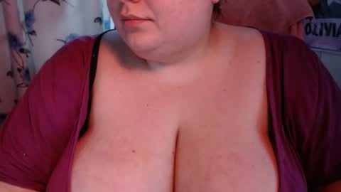 Olivia Gold online show from 12-22-24, 10:28