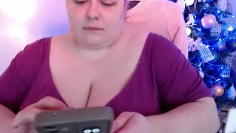 Olivia Gold online show from 01-14-25, 07:48