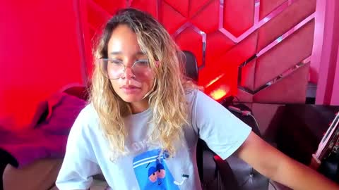  OLIVIA  online show from 02-27-25, 06:40