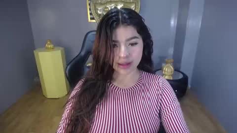 Olivia online show from 10-10-25, 07:57