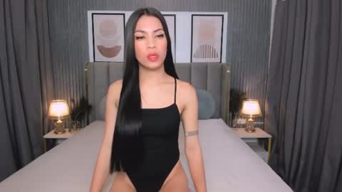 Snapshot of olivia_hotcummer chatting on 07-07-26, 02:36 olivia_hotcummer online show from 07-07-26, 02:36