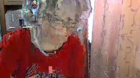 Olivia Mia online show from 04-15-26, 07:15