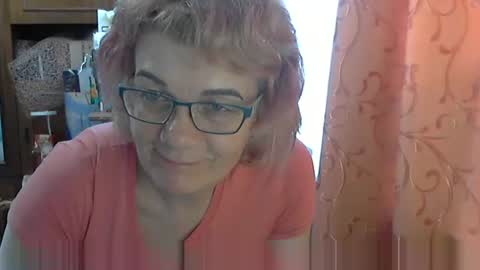 Olivia Mia online show from 05-25-26, 06:30