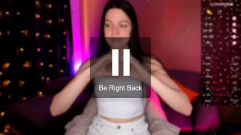 Snapshot of olivia_munn chatting on 02-24-25, 05:22 Olivia online show from 02-24-25, 05:22