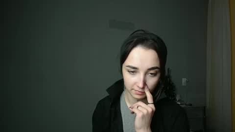 Olivia online show from 02-15-25, 05:07