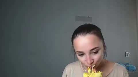 Olivia online show from 09-14-25, 11:31