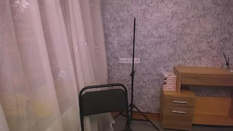 Snapshot of olivia_red_ chatting on 12-18-24, 11:56 Olivia online show from 12-18-24, 11:56