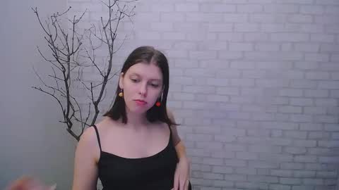 Snapshot of olivia_red_ chatting on 01-11-25, 02:15 Olivia online show from 01-11-25, 02:15