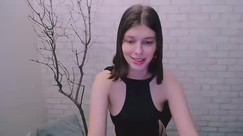 Snapshot of olivia_red_ chatting on 01-24-25, 05:11 Olivia online show from 01-24-25, 05:11