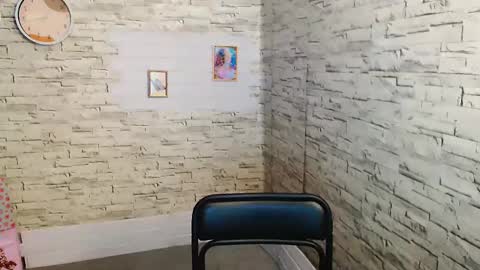 Snapshot of olivia_red_ chatting on 02-10-25, 02:16 Olivia online show from 02-10-25, 02:16