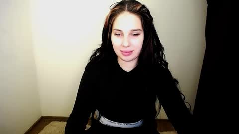 Snapshot of olivia_red_ chatting on 11-19-25, 08:09 Olivia online show from 11-19-25, 08:09