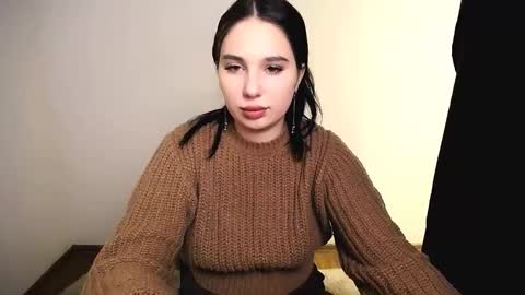 Snapshot of olivia_red_ chatting on 01-08-26, 09:06 Olivia online show from 01-08-26, 09:06