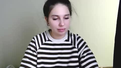 Snapshot of olivia_red_ chatting on 03-03-26, 09:10 Olivia online show from 03-03-26, 09:10