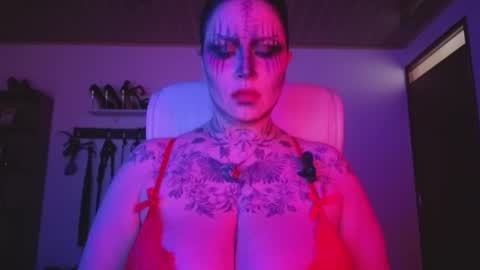   online show from 10-26-25, 01:39
