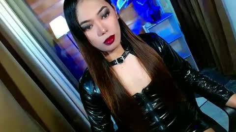 Miss OLIVIA online show from 03-22-26, 08:51