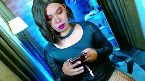 Miss OLIVIA online show from 05-16-26, 10:36