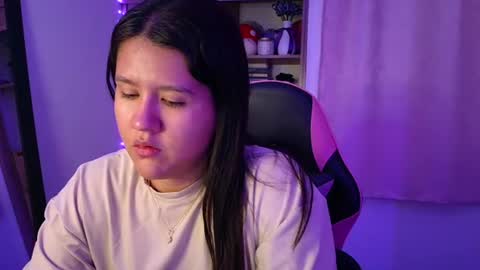 Olivia online show from 06-25-26, 11:48