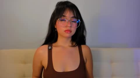 Snapshot of olivia_xd_ chatting on 03-13-26, 05:58 Olivia online show from 03-13-26, 05:58