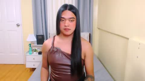 olivia_xxo online show from 06-26-26, 03:05