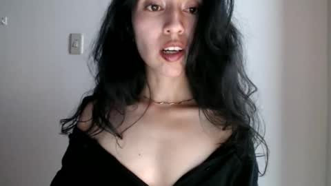 oliviaaa__ online show from 02-09-26, 10:03