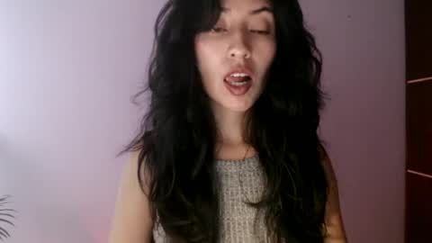 oliviaaa__ online show from 06-16-26, 05:48