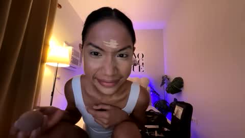 Olivia online show from 04-06-26, 05:25