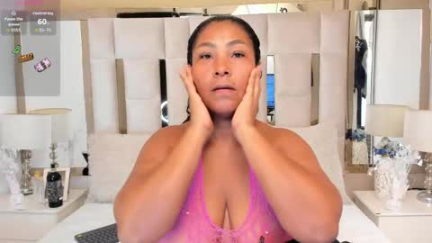 Snapshot of oliviaburningmilf chatting on 05-19-26, 07:20 Olivia Burning online show from 05-19-26, 07:20