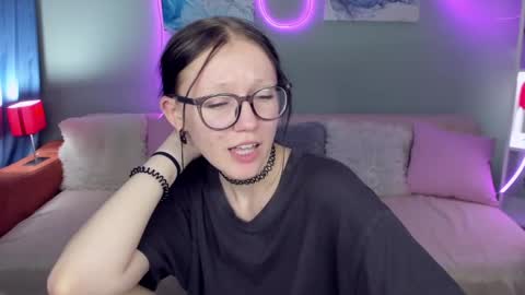 Snapshot of oliviagorgeous chatting on 06-02-26, 01:24 OliviaGorgeous online show from 06-02-26, 01:24