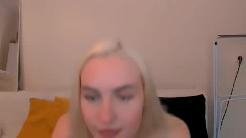 oliviaBeauty online show from 10-21-25, 07:14