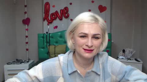 Snapshot of oliviahorst chatting on 03-12-25, 06:18 OliviaHorst online show from 03-12-25, 06:18