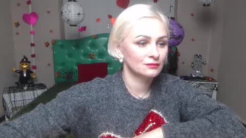 Snapshot of oliviahorst chatting on 11-09-25, 06:06 OliviaHorst online show from 11-09-25, 06:06