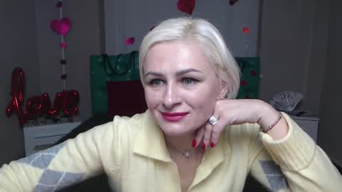 Snapshot of oliviahorst chatting on 11-20-25, 07:52 OliviaHorst online show from 11-20-25, 07:52
