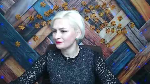 Snapshot of oliviahorst chatting on 11-24-25, 06:18 OliviaHorst online show from 11-24-25, 06:18