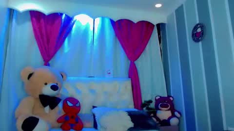 oliviahot01 online show from 03-15-26, 01:44