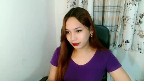 oliviahutton online show from 05-18-26, 05:19