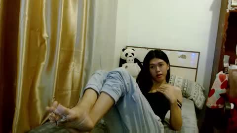 oliviaknightx online show from 02-11-26, 07:57