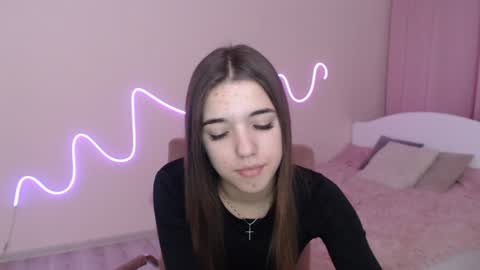 Snapshot of olivialimm chatting on 12-05-24, 08:11 Olivia online show from 12-05-24, 08:11