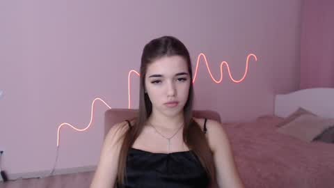 Snapshot of olivialimm chatting on 12-23-24, 07:52 Olivia online show from 12-23-24, 07:52